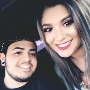 Meet your Posher, Alexia